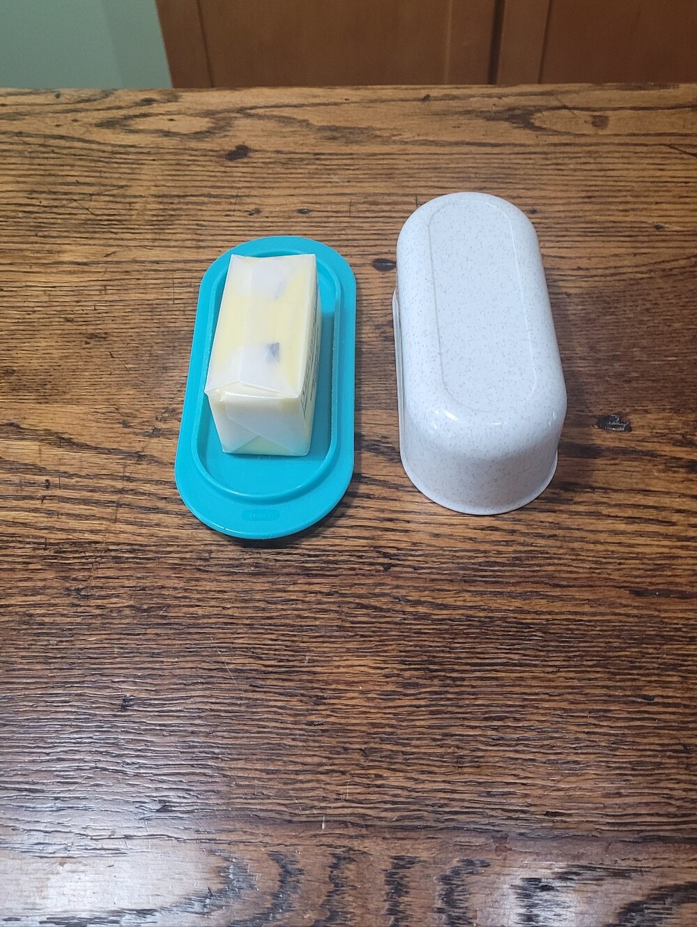 Tupperware Butter dish - Picture 2 of 3